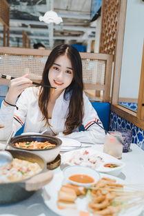 娱乐吃瓜酱小城市,娱乐吃瓜酱的趣味解读