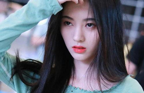 娱乐吃瓜姐鞠婧祎是谁,娱乐吃瓜界的焦点女神